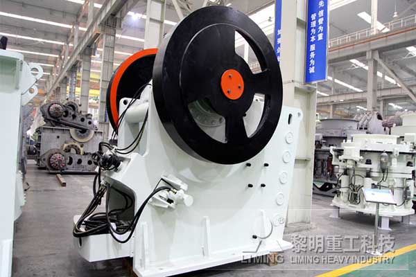 黎明重工的歐版顎式破碎機有哪些主要部件？